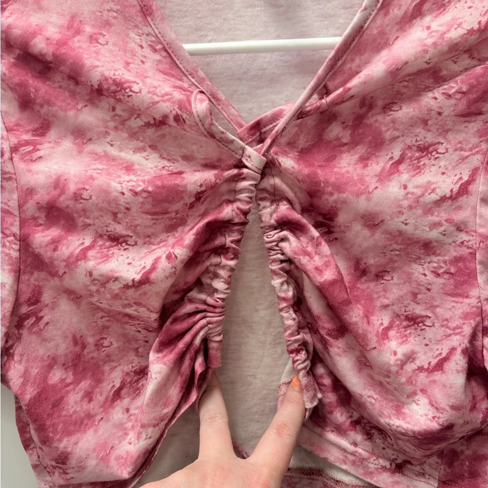 SHEIN Sz 0XL Pink Tie-Dye Ruched Crop Top